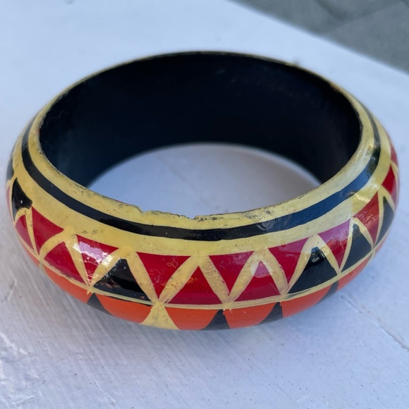 Hand-Painted Wooden Bangle - Picture 5 of 7